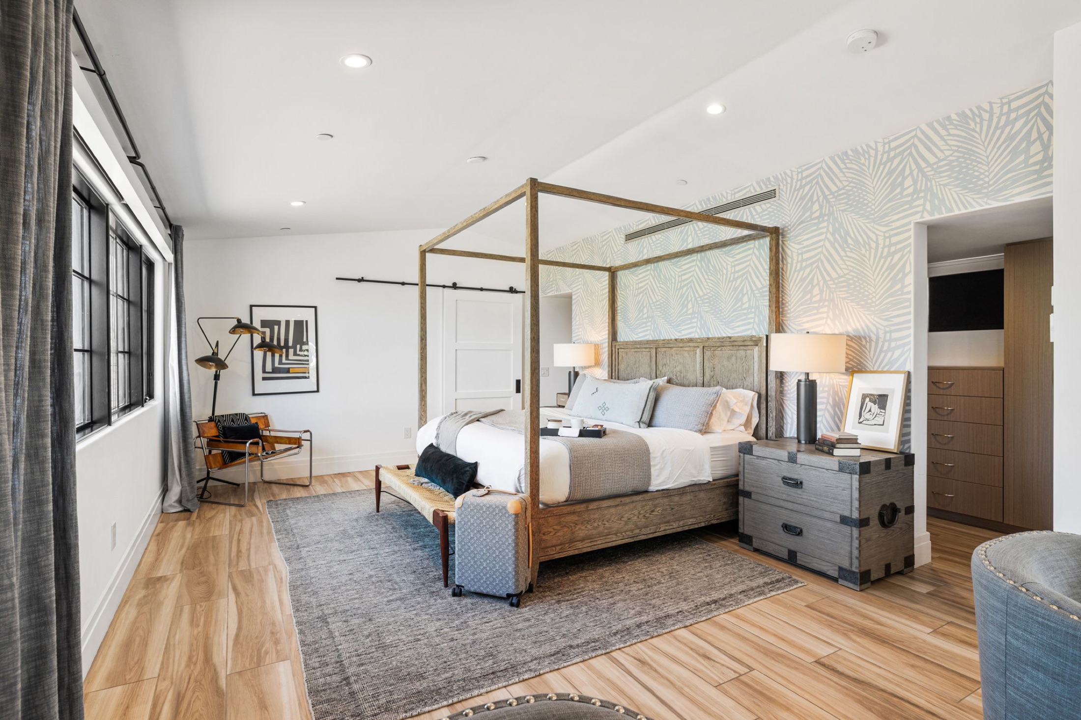 Luxury bedroom suite at Cavallo Ranch